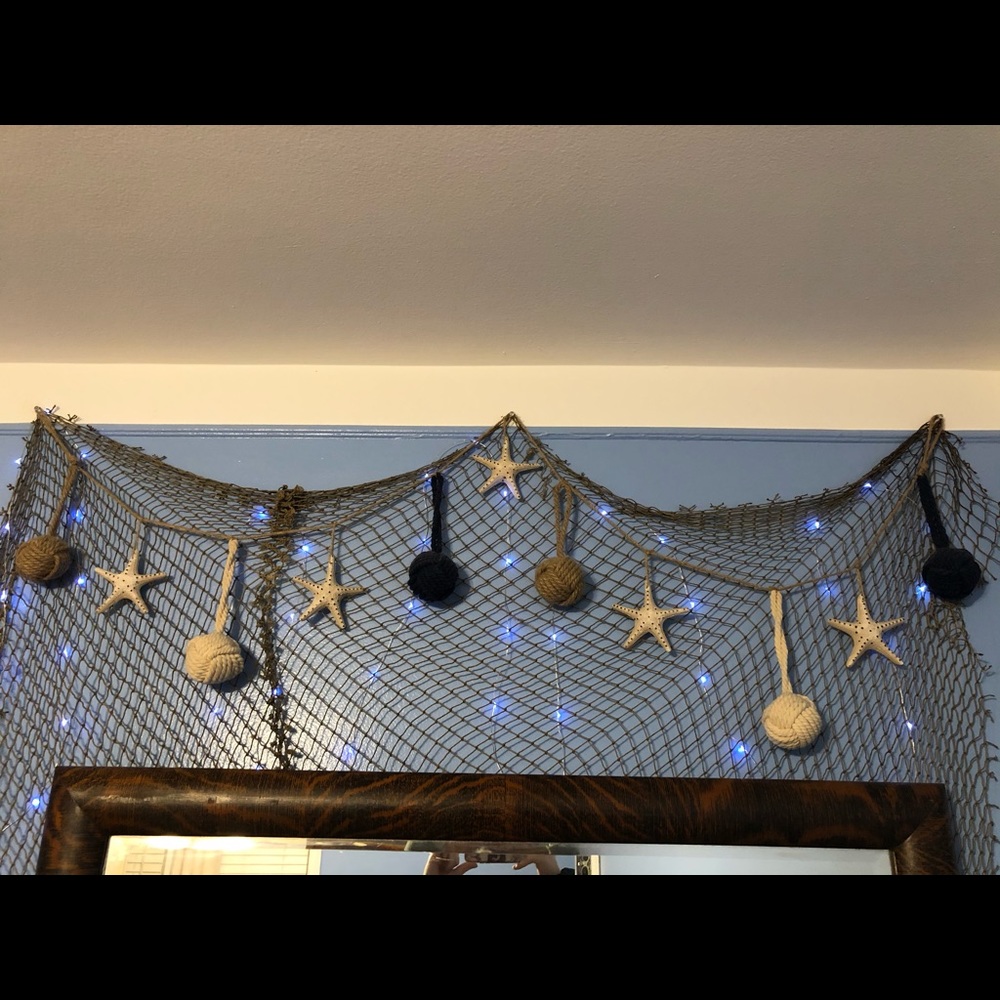 Decorative fishing net